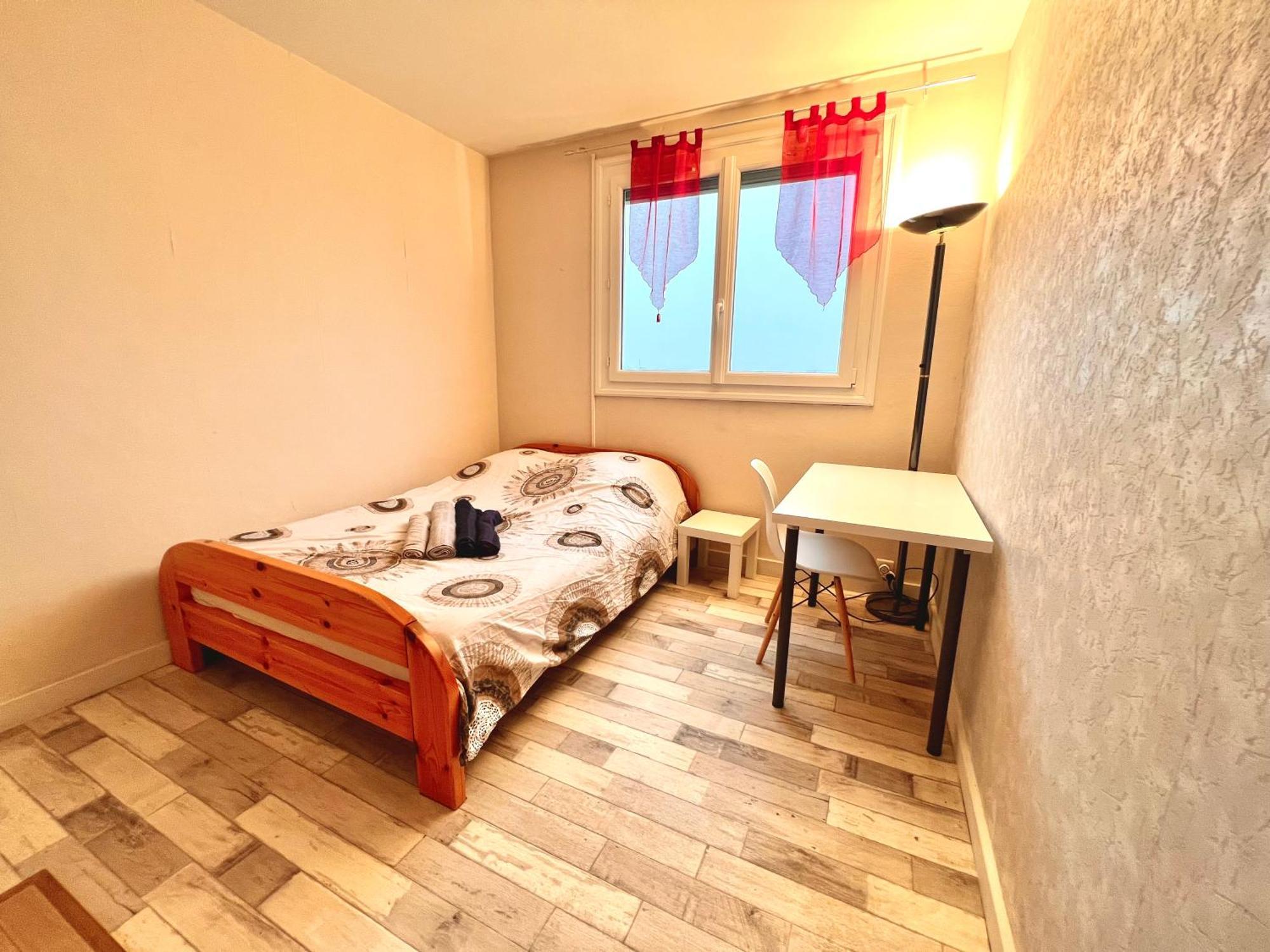 Appartement Proche Gare, 6 Voyageurs Et Stationnement Gratuit Reims Zewnętrze zdjęcie